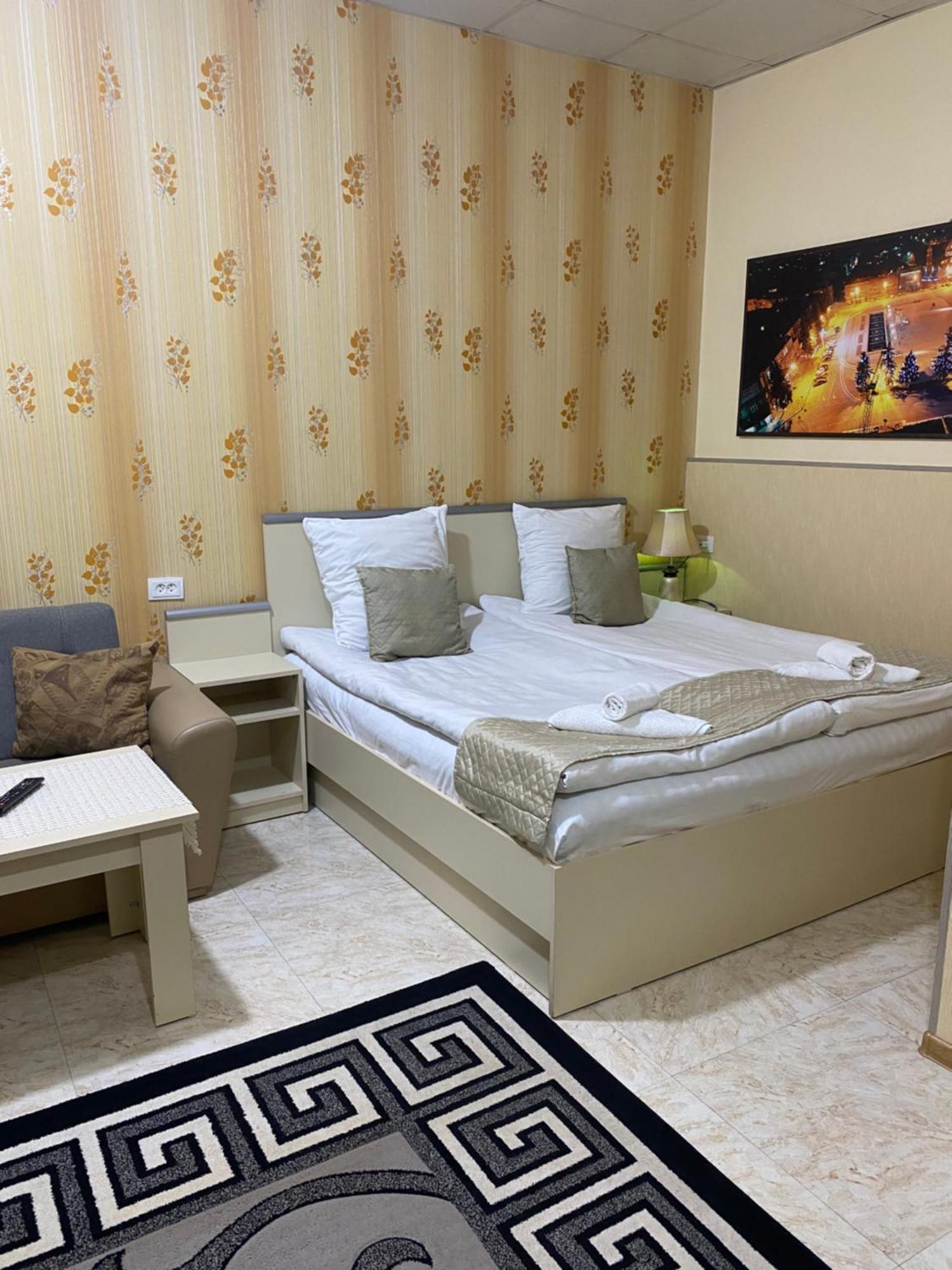 Lind Guest House B&B Gyumri Exterior photo
